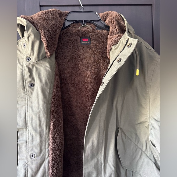 Levi's Green Outdoor Parka Jacket - Picture 7 of 12